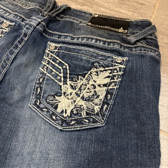 Vigoss Chelsea Slim Boot Cut Jeans - Picture 6 of 8